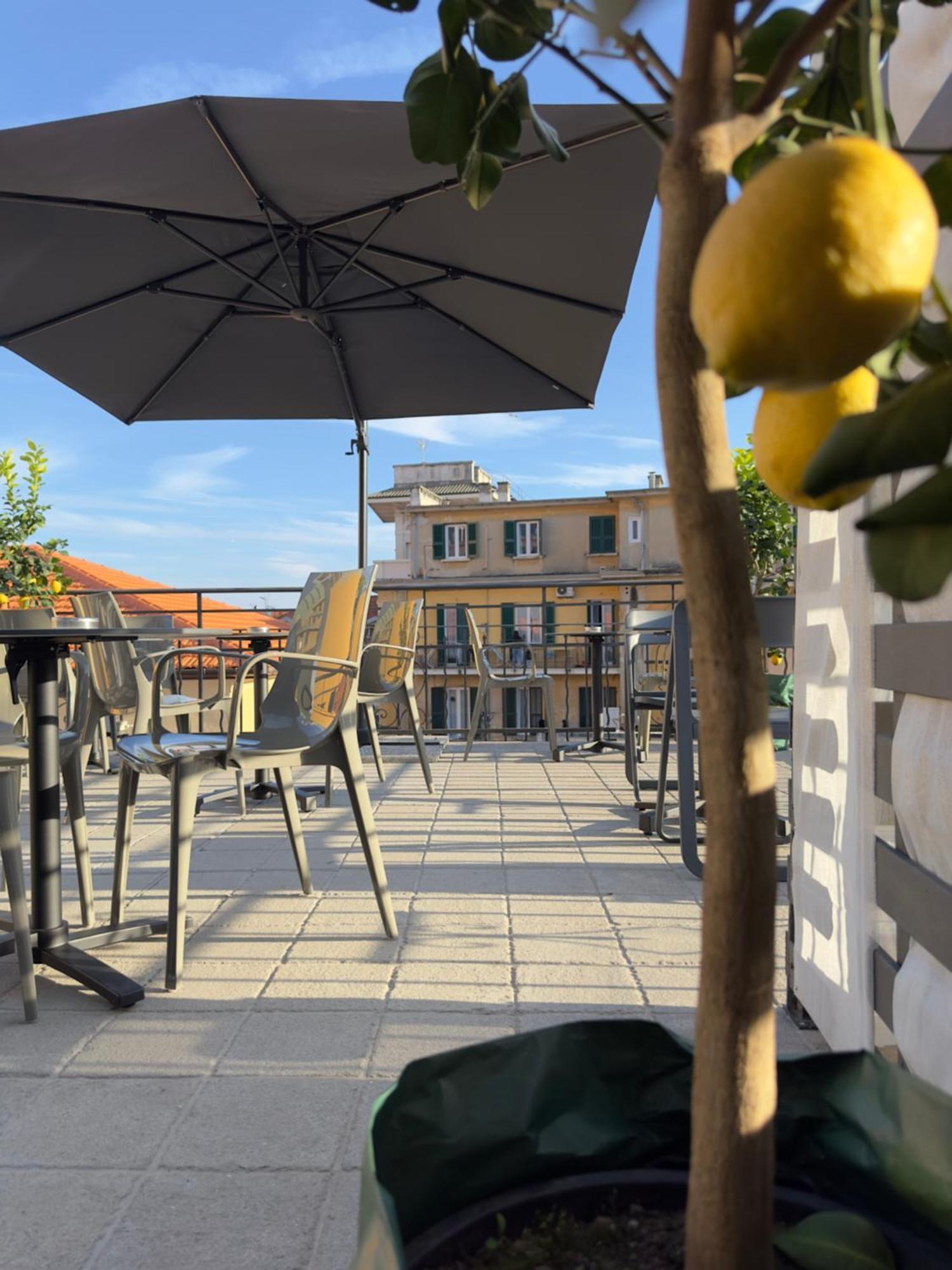 Prima Fila Due Pemium Guest House Sanremo Dış mekan fotoğraf